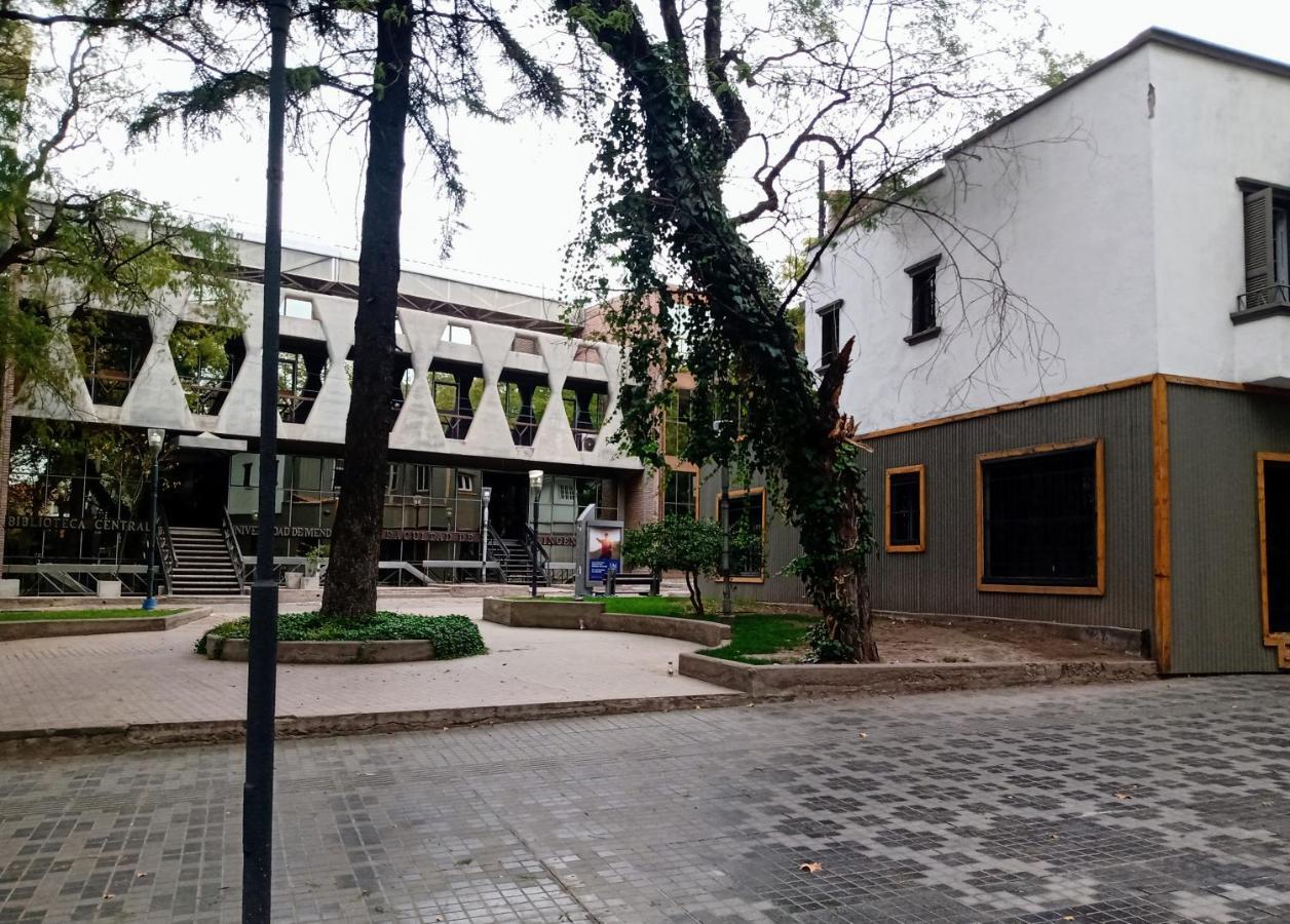 Апартаменты Casa Aristides Мендоса Экстерьер фото